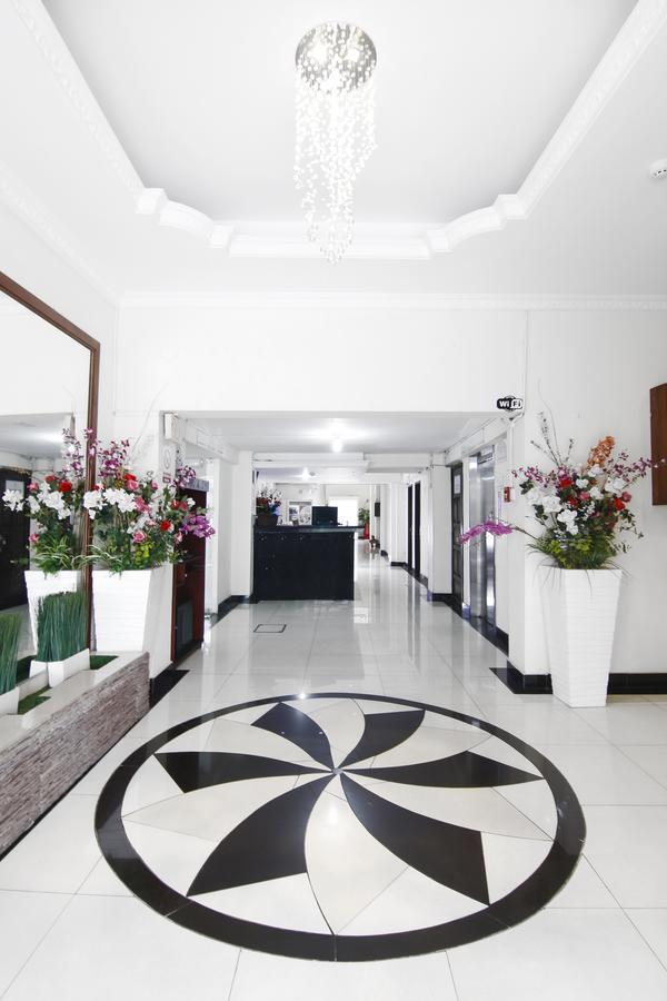 Hotel Flor De Liz Guayaquil Extérieur photo